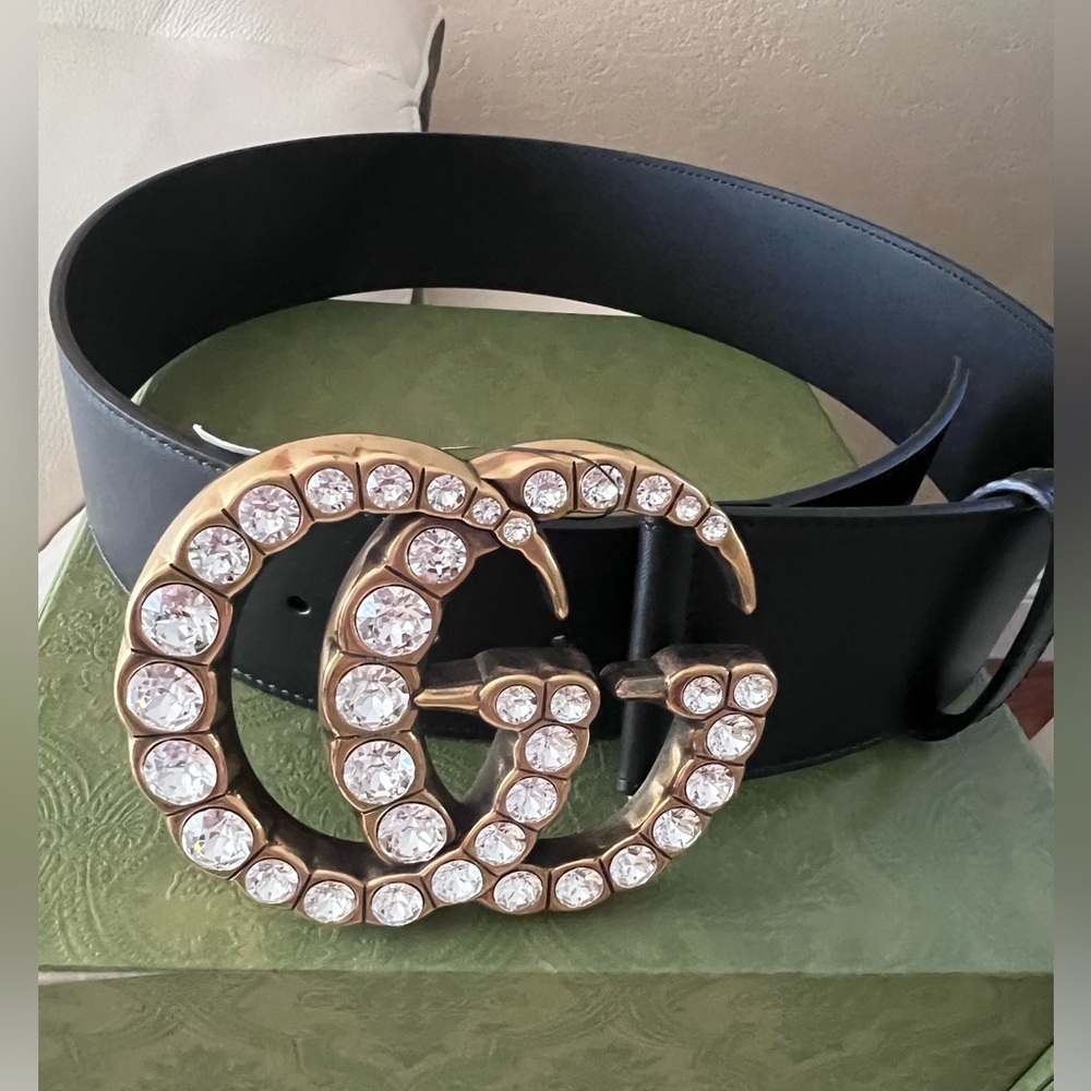 Gucci GG Logo Leather Belt With Crystals
